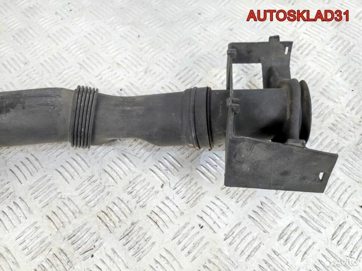 Патрубок воздушного фильтра VW Touran 1K0129618T - АвтоСклад31.рф - авторазборка контрактные б/у запчасти в г. Белгород