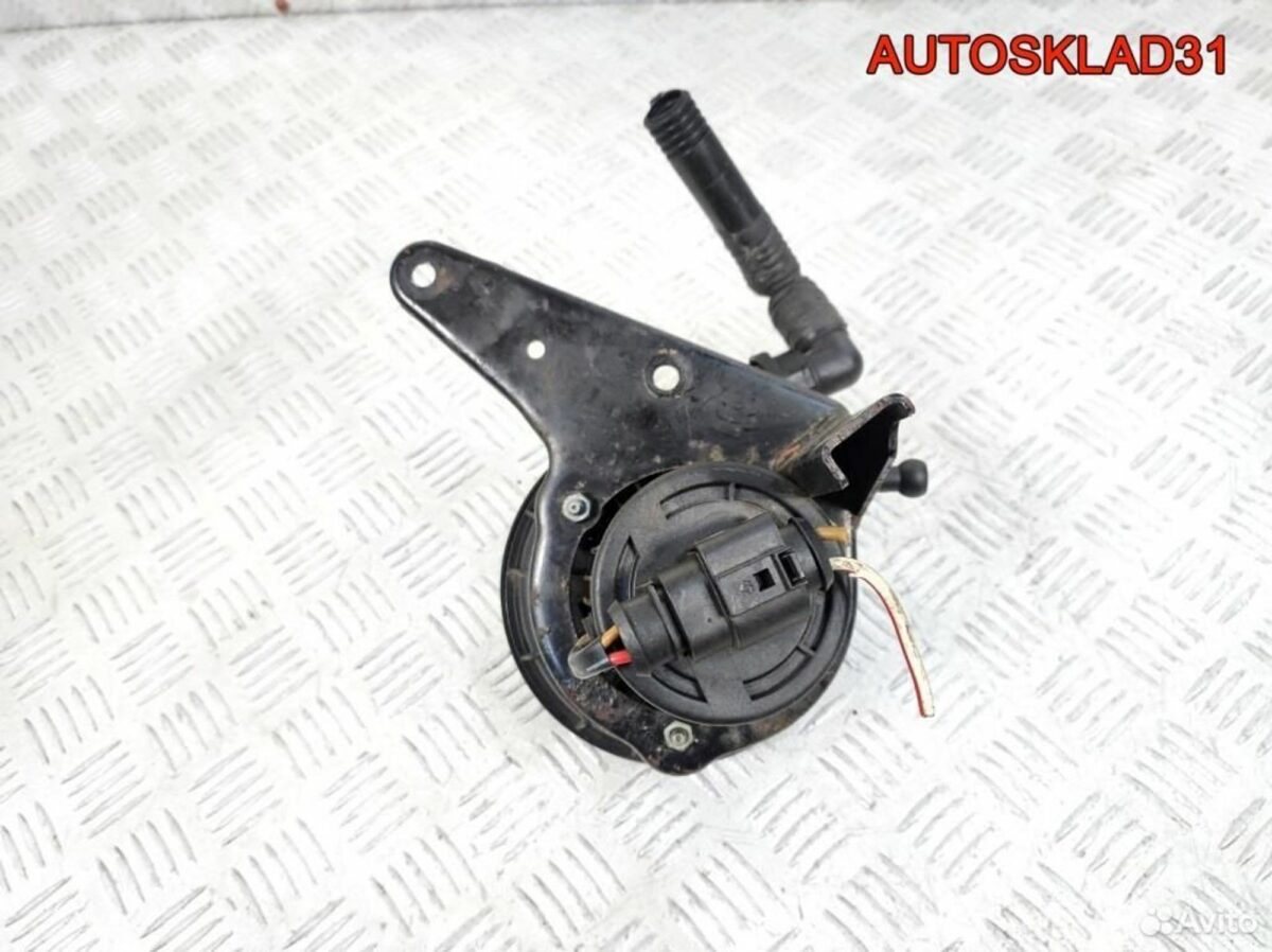 Насос воздушный EGR VW Passat B6 06A131333C - АвтоСклад31.рф - авторазборка контрактные б/у запчасти в г. Белгород