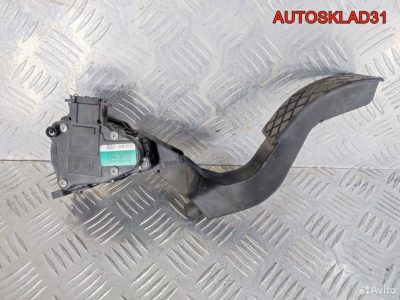 Педаль газа Audi A4 B5 8D1721523E Бензин - АвтоСклад31.рф - авторазборка контрактные б/у запчасти в г. Белгород