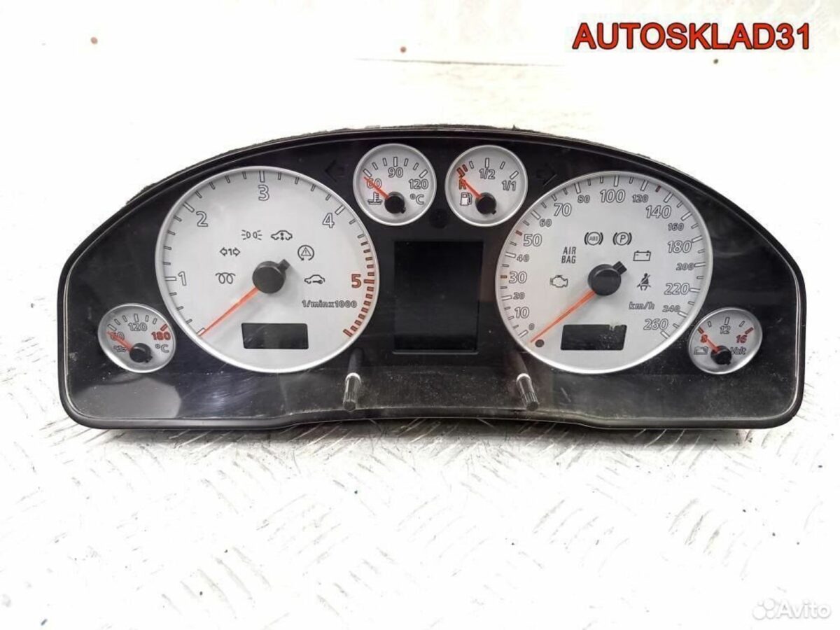 Панель приборов Audi A6 C5 2,5 4B0920935D дизель - АвтоСклад31.рф - авторазборка контрактные б/у запчасти в г. Белгород