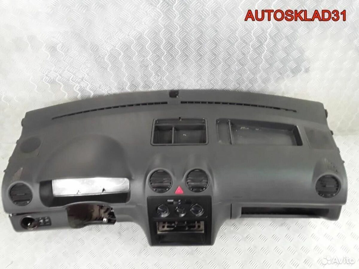 Панель приборная торпедо VW Caddy 3 2k1857003ee71n - АвтоСклад31.рф - авторазборка контрактные б/у запчасти в г. Белгород