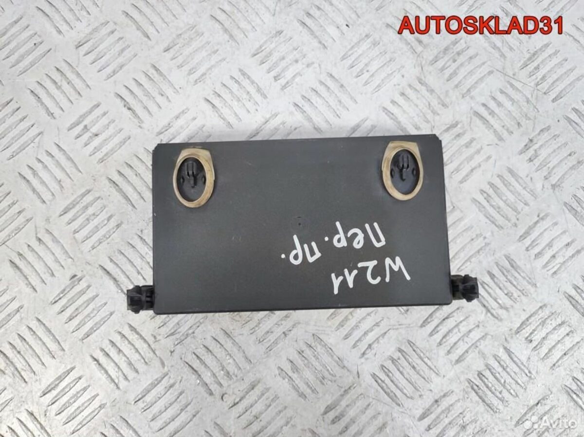 Блок комфорта п/п двери Mercedes W211 A2118200426 - АвтоСклад31.рф - авторазборка контрактные б/у запчасти в г. Белгород
