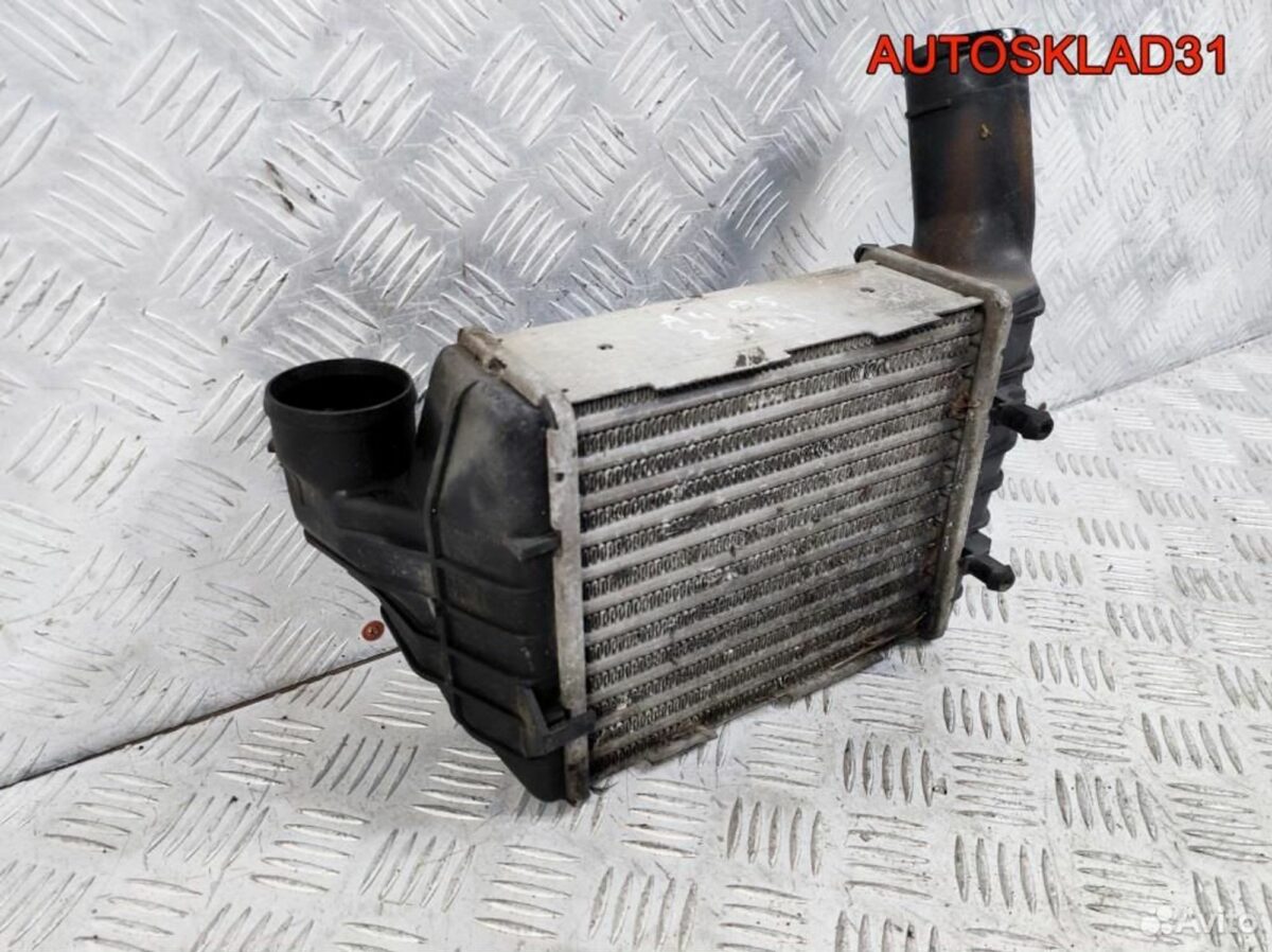 Интеркулер правый Audi A4 B5 2,5 TDI 059145806 - АвтоСклад31.рф - авторазборка контрактные б/у запчасти в г. Белгород