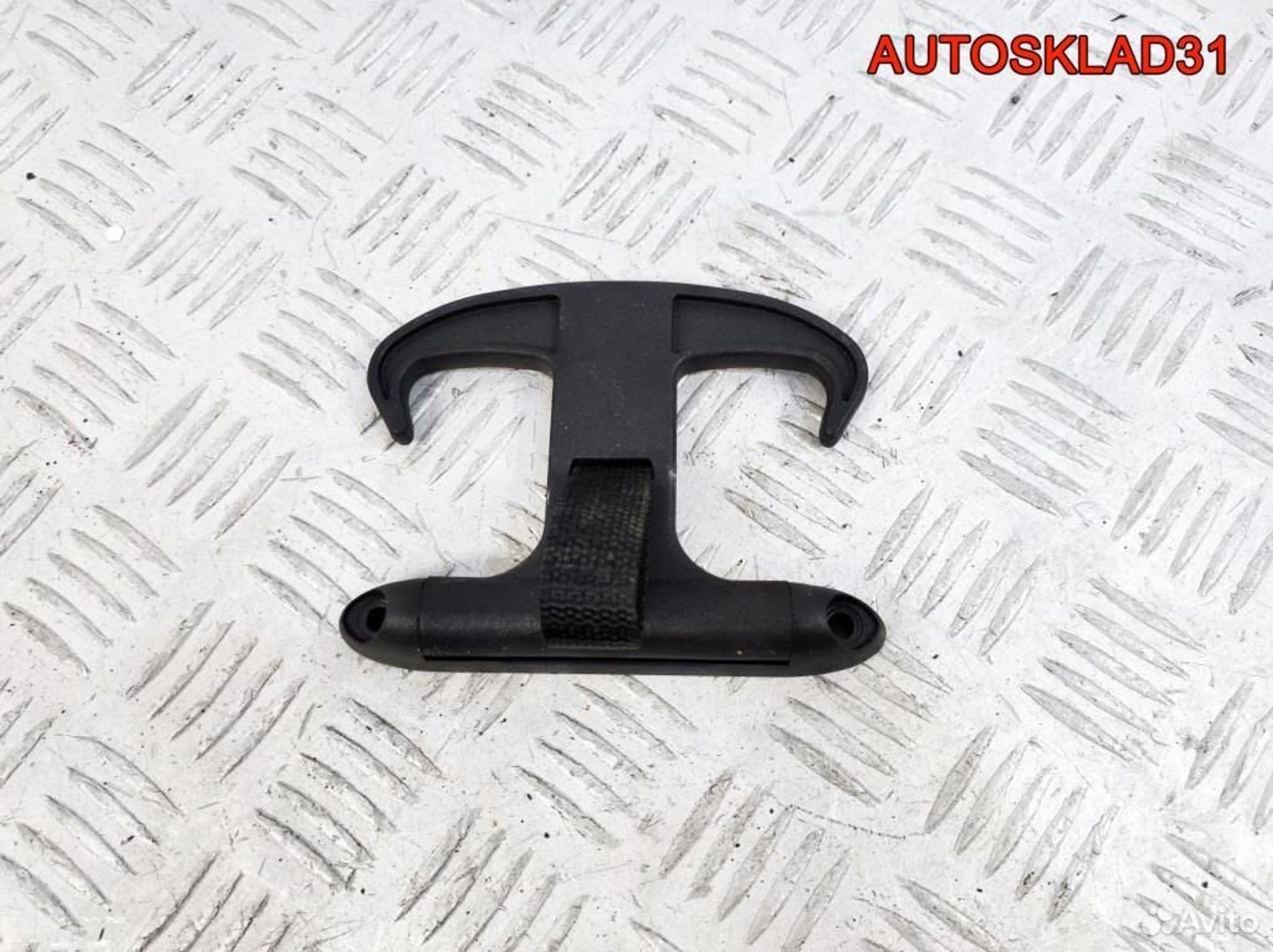 Крючок в багажник для сумок Audi A4 B7 6Y5867615 - АвтоСклад31.рф - авторазборка контрактные б/у запчасти в г. Белгород Крючок в багажник для сумок Audi A4 B7 6Y5867615 - АвтоСклад31.рф - авторазборка контрактные б/у запчасти в г. Белгород