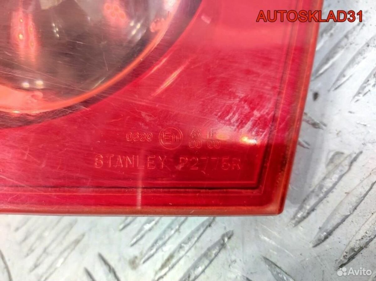 Фонарь задний внутренний правый Mazda 3 BK P2775R - АвтоСклад31.рф - авторазборка контрактные б/у запчасти в г. Белгород