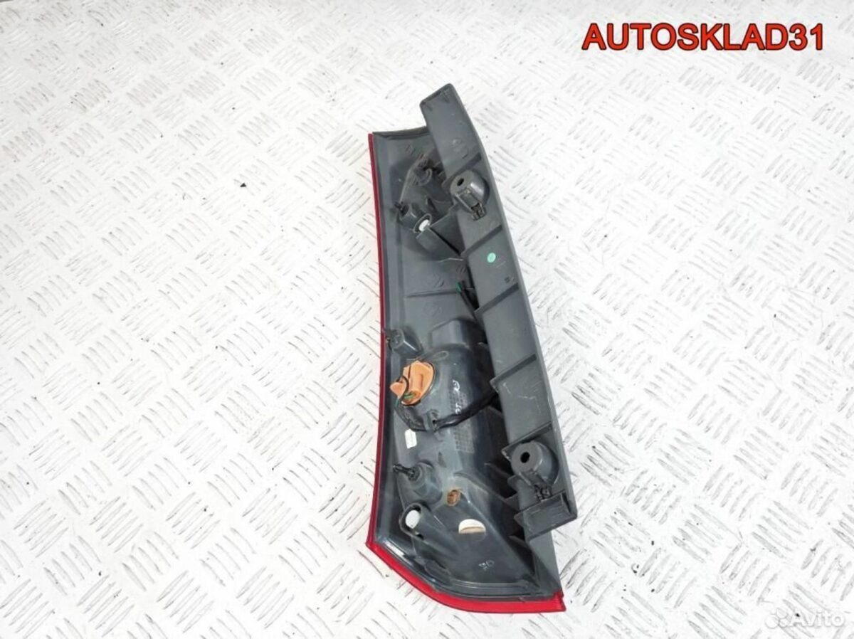 Фонарь задний правый Kia Ceed 924041H300 - АвтоСклад31.рф - авторазборка контрактные б/у запчасти в г. Белгород