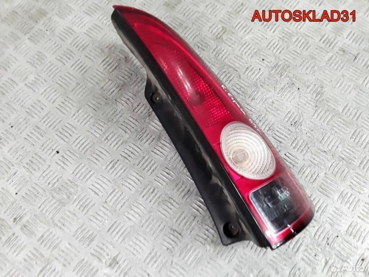 Фонарь задний правый Renault Espace 4 8200027152 - АвтоСклад31.рф - авторазборка контрактные б/у запчасти в г. Белгород