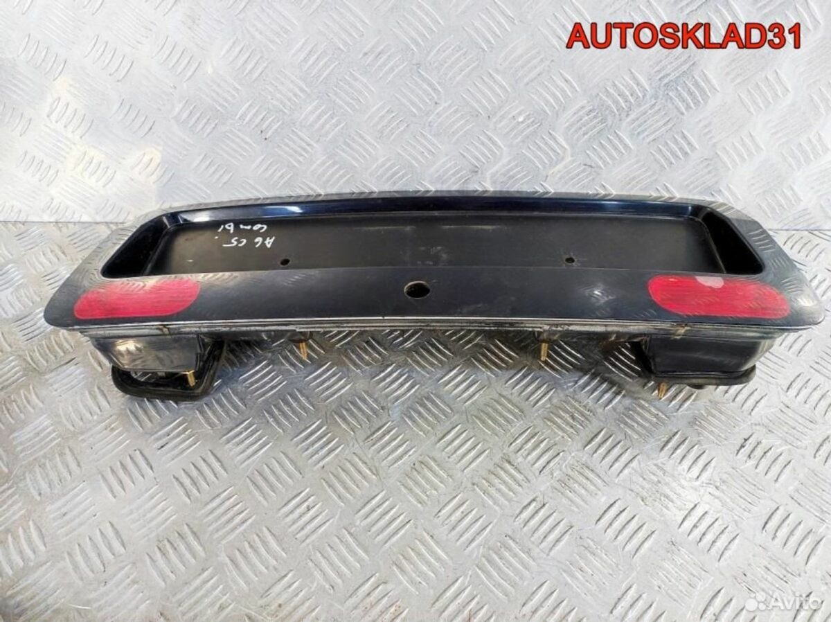 Накладка двери багажника Audi A6 C5 4B9945695M Com - АвтоСклад31.рф - авторазборка контрактные б/у запчасти в г. Белгород