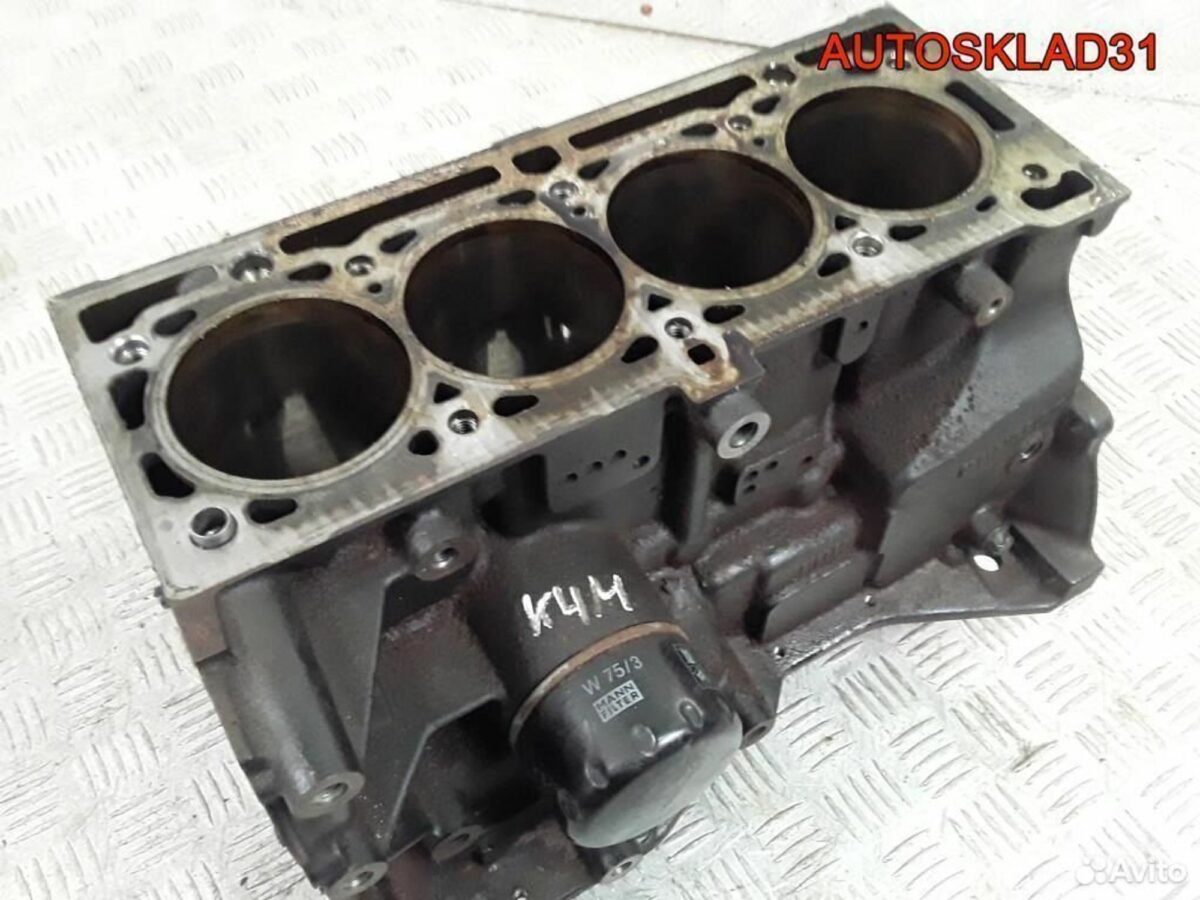 Блок цилиндров двигателя Renault Megane 2 K4M 748 - АвтоСклад31.рф - авторазборка контрактные б/у запчасти в г. Белгород