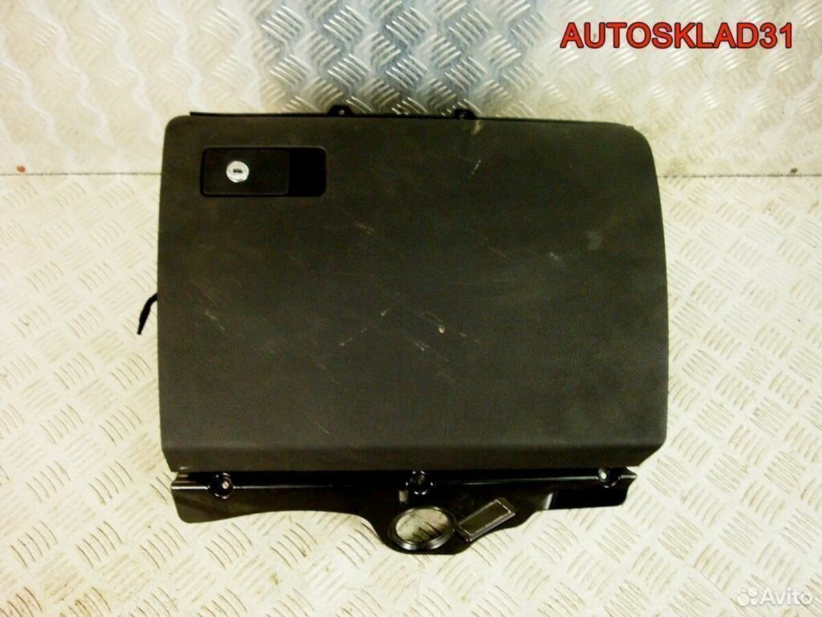 Бардачок Volkswagen Passat B6 3C1857097AP - АвтоСклад31.рф - авторазборка контрактные б/у запчасти в г. Белгород