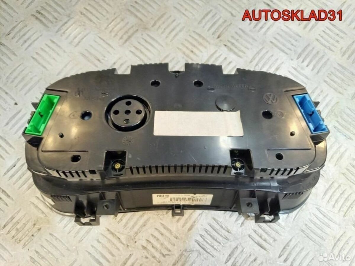 Панель приборов Volkswagen Golf 4 1J0920806 бензин - АвтоСклад31.рф - авторазборка контрактные б/у запчасти в г. Белгород