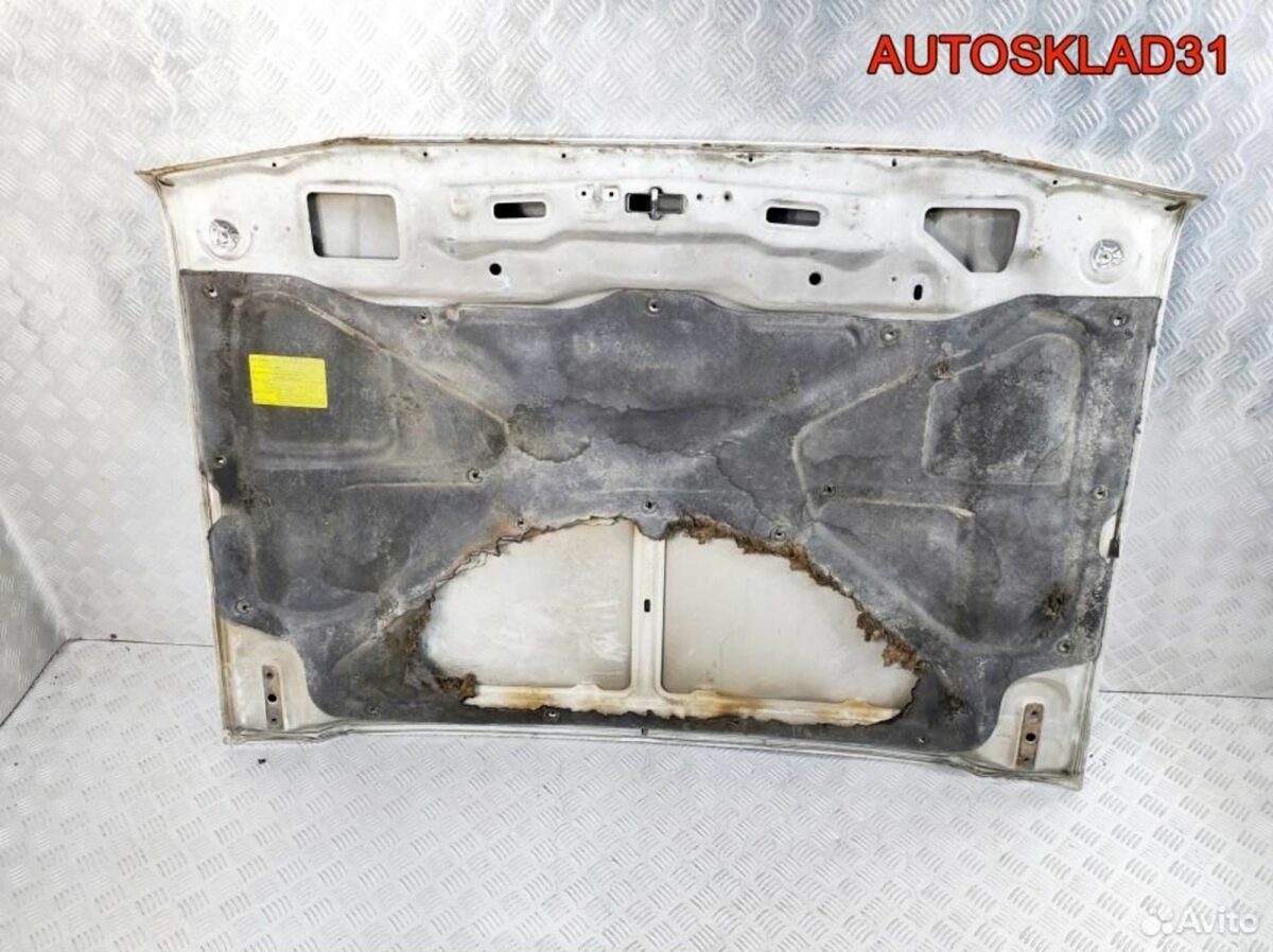 Капот Mitsubishi Pajero/Montero 1 1982-1990 - АвтоСклад31.рф - авторазборка контрактные б/у запчасти в г. Белгород