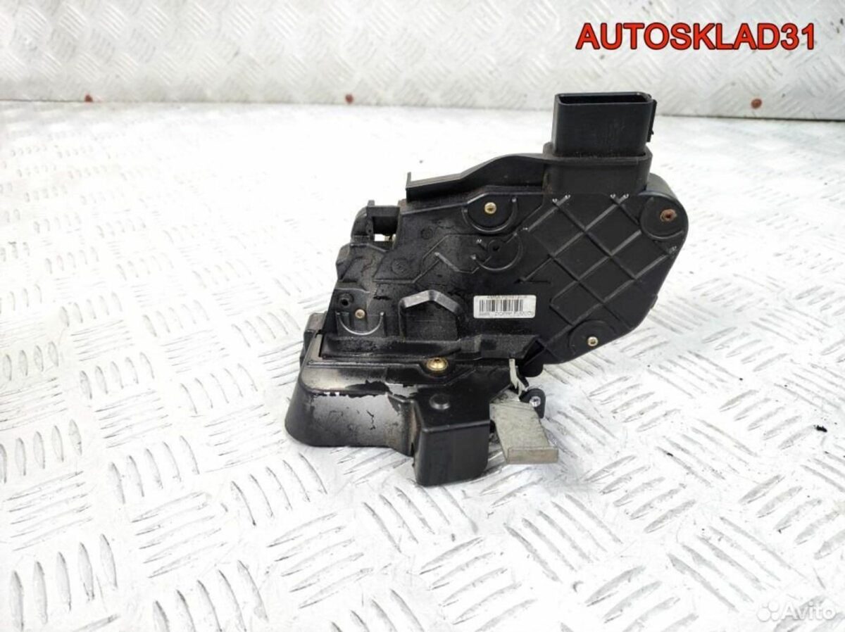 Замок двери задней правой Ford Focus 4M5AR26412EB - АвтоСклад31.рф - авторазборка контрактные б/у запчасти в г. Белгород