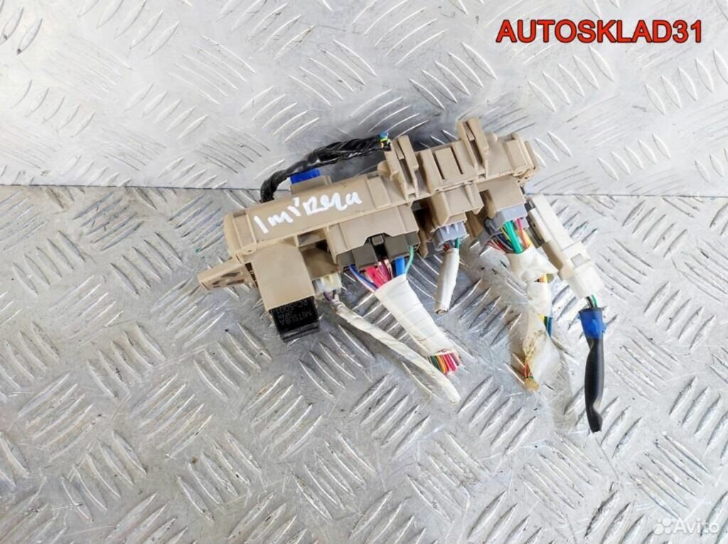 Блок предохранителей Subaru Impreza G11 82201FE001 - АвтоСклад31.рф - авторазборка контрактные б/у запчасти в г. Белгород Блок предохранителей Subaru Impreza G11 82201FE001 - АвтоСклад31.рф - авторазборка контрактные б/у запчасти в г. Белгород