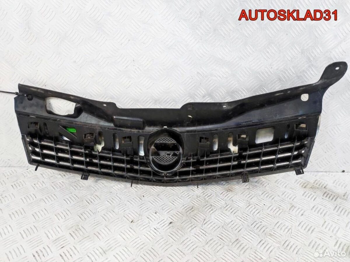 Решетка радиатора Opel Astra H GTC 13247083 Купе - АвтоСклад31.рф - авторазборка контрактные б/у запчасти в г. Белгород