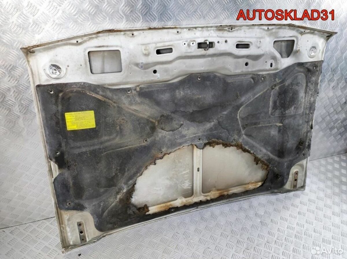 Капот Mitsubishi Pajero/Montero 1 1982-1990 - АвтоСклад31.рф - авторазборка контрактные б/у запчасти в г. Белгород