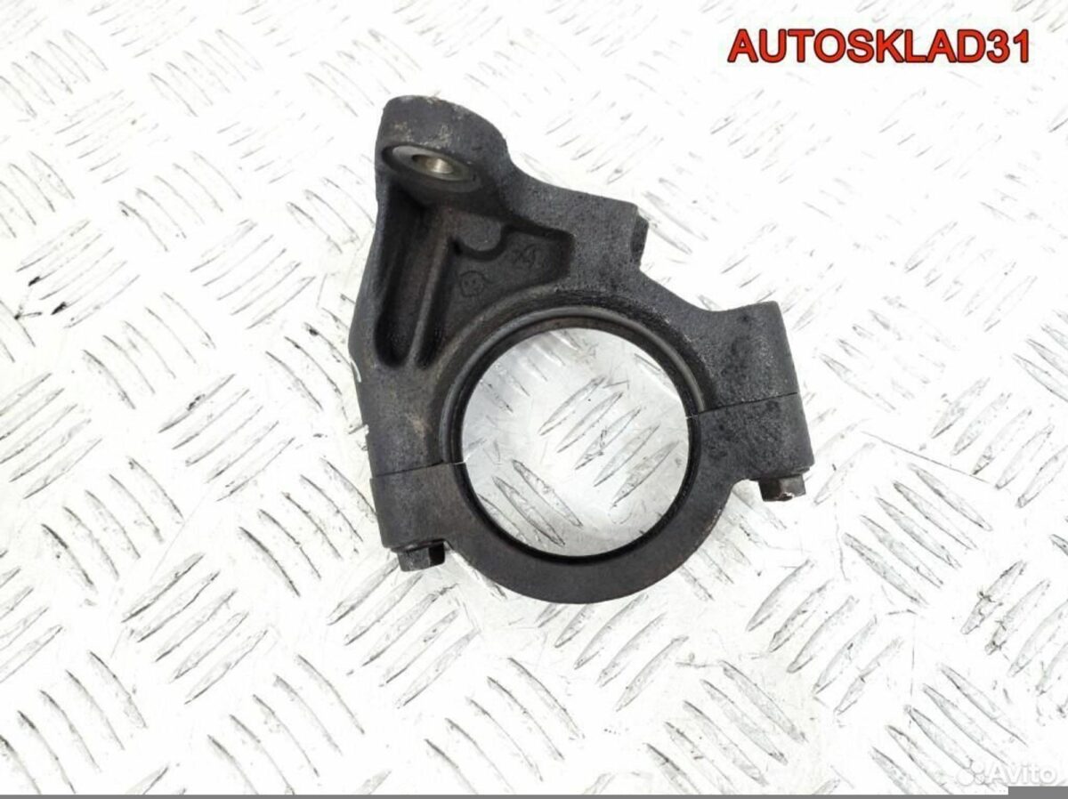 Кронштейн промежуточного вала Volvo V40 F9Q 613675 - АвтоСклад31.рф - авторазборка контрактные б/у запчасти в г. Белгород