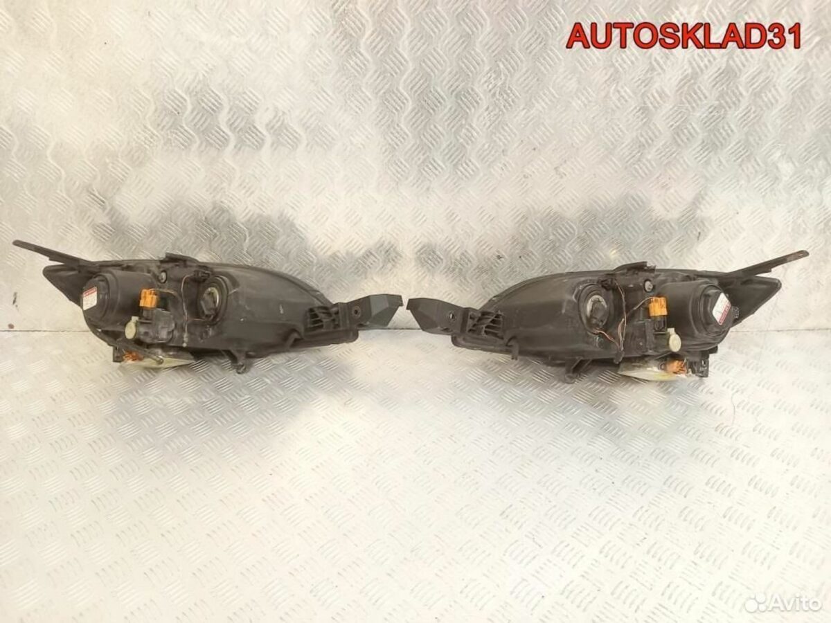 Фары комплект ксенон Mazda 3 BK хетчбэк bp4l51031c - АвтоСклад31.рф - авторазборка контрактные б/у запчасти в г. Белгород