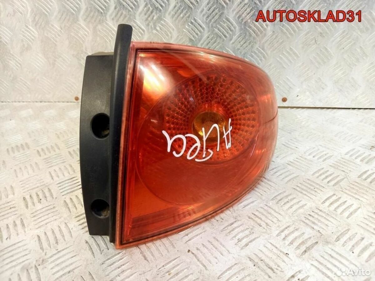 Фонарь задний правый Seat Altea 5P0945112 - АвтоСклад31.рф - авторазборка контрактные б/у запчасти в г. Белгород