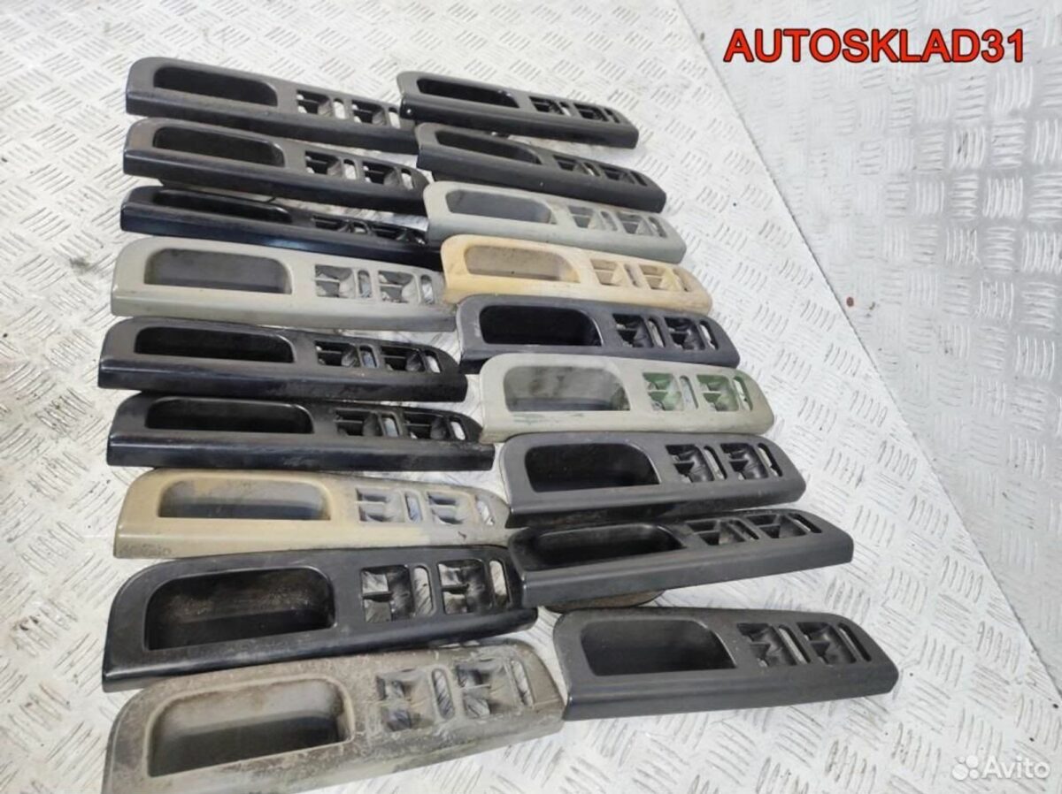 Накладка ручки внутренней VW Passat B5 3B1867171E - АвтоСклад31.рф - авторазборка контрактные б/у запчасти в г. Белгород