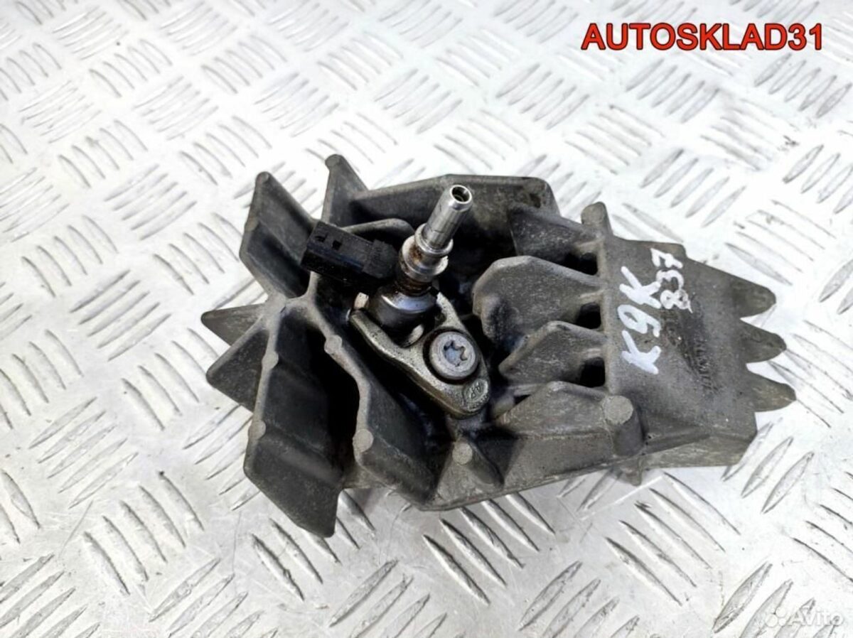 Кронштейн форсунки K9K Renault Megane 3 8200771226 - АвтоСклад31.рф - авторазборка контрактные б/у запчасти в г. Белгород