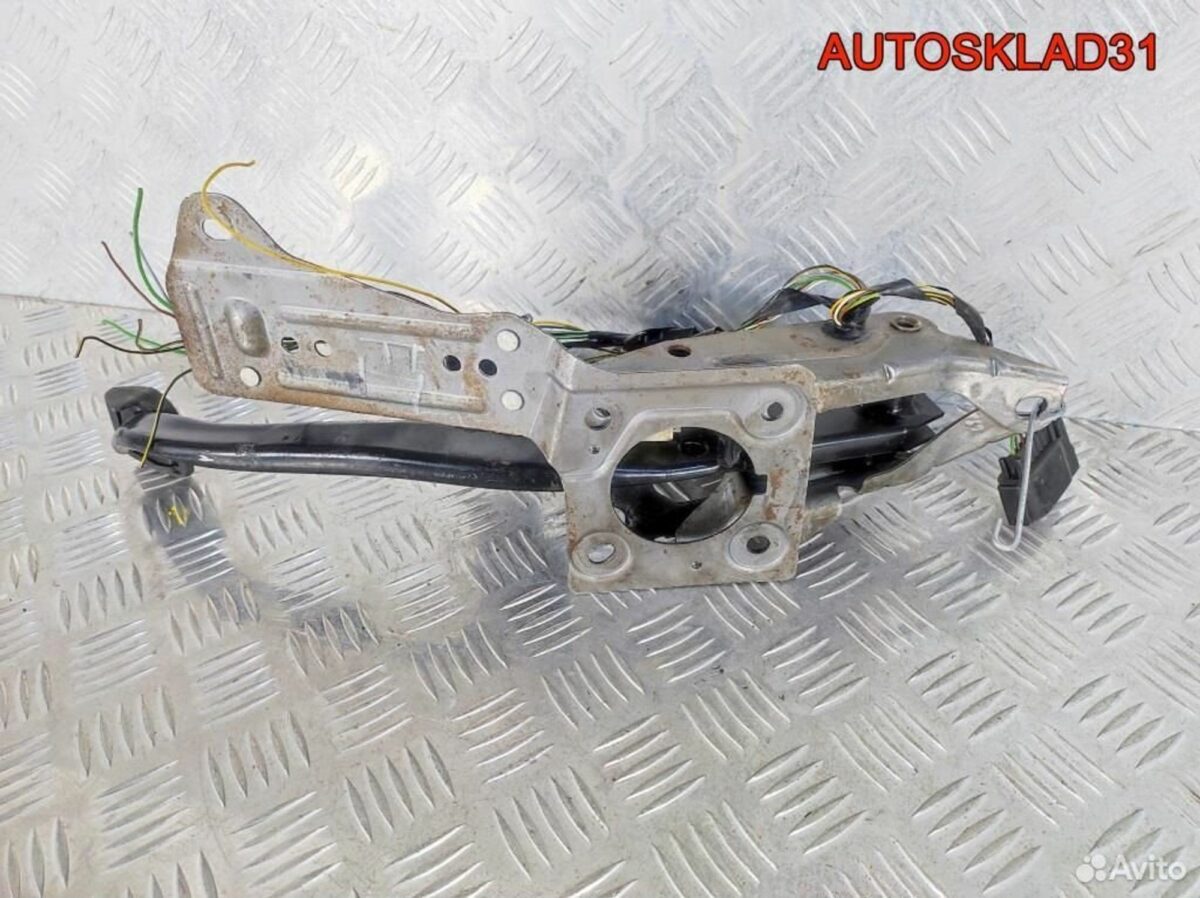 Педаль тормоза МКПП Ford Focus 2 4M512467AN - АвтоСклад31.рф - авторазборка контрактные б/у запчасти в г. Белгород