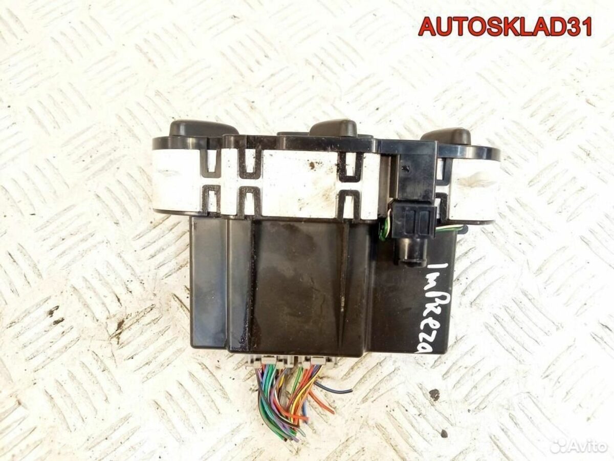Блок управления отопителем Subaru Impreza G11 - АвтоСклад31.рф - авторазборка контрактные б/у запчасти в г. Белгород
