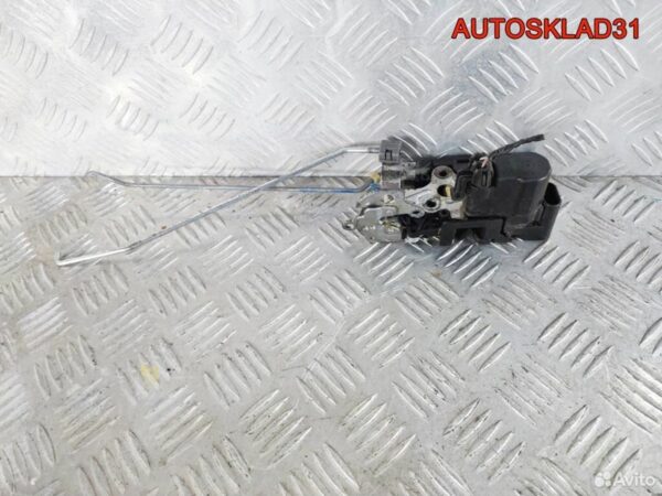 Кронштейн двигателя R Renault Logan 8200728479 - АвтоСклад31.рф - авторазборка контрактные б/у запчасти в г. Белгород