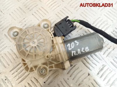 Моторчик стеклоподъемника Mercedes W203 2118201842 - АвтоСклад31.рф - авторазборка контрактные б/у запчасти в г. Белгород