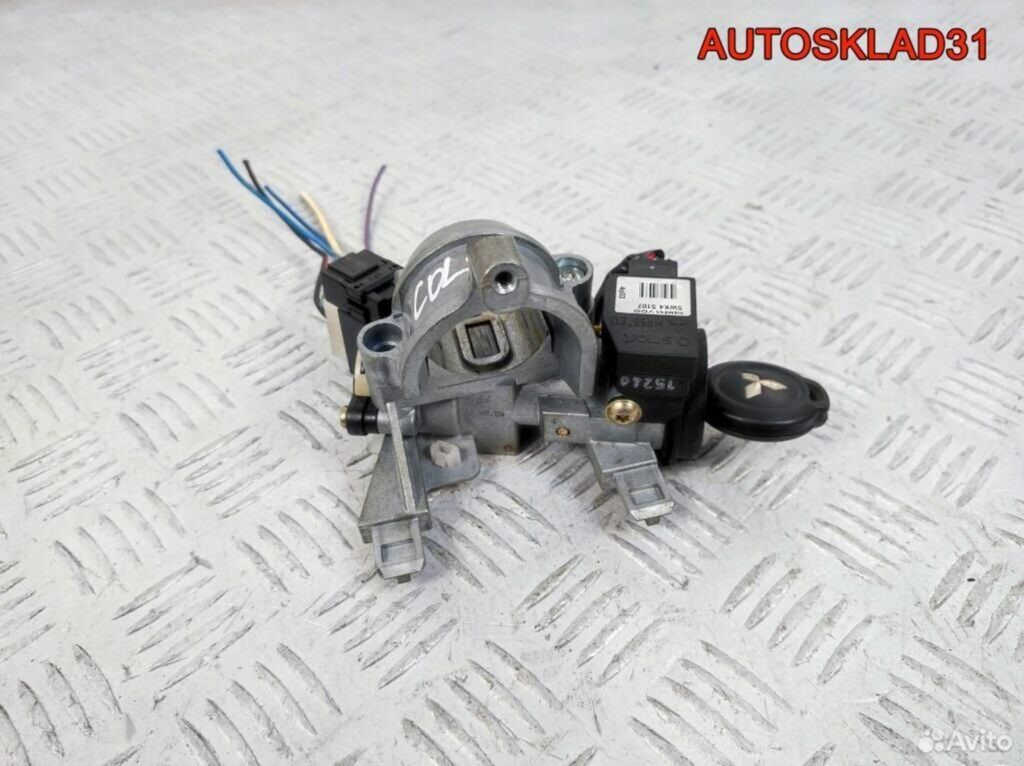Замок зажигания Mitsubishi Colt Z3 MR955230 - АвтоСклад31.рф - авторазборка контрактные б/у запчасти в г. Белгород Замок зажигания Mitsubishi Colt Z3 MR955230 - АвтоСклад31.рф - авторазборка контрактные б/у запчасти в г. Белгород