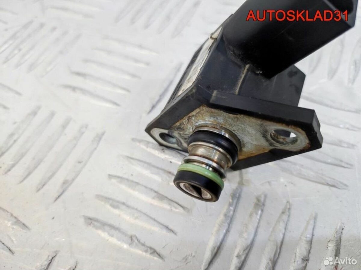 Регулятор давления топлива VW Golf 4 036906336 - АвтоСклад31.рф - авторазборка контрактные б/у запчасти в г. Белгород