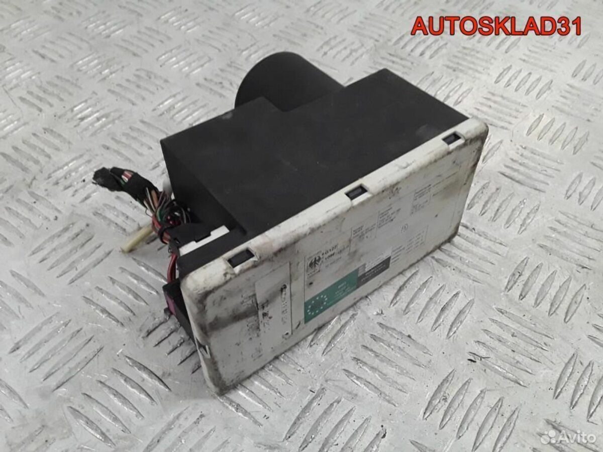 Компрессор центрального замка Audi A4 8L0862257D - АвтоСклад31.рф - авторазборка контрактные б/у запчасти в г. Белгород