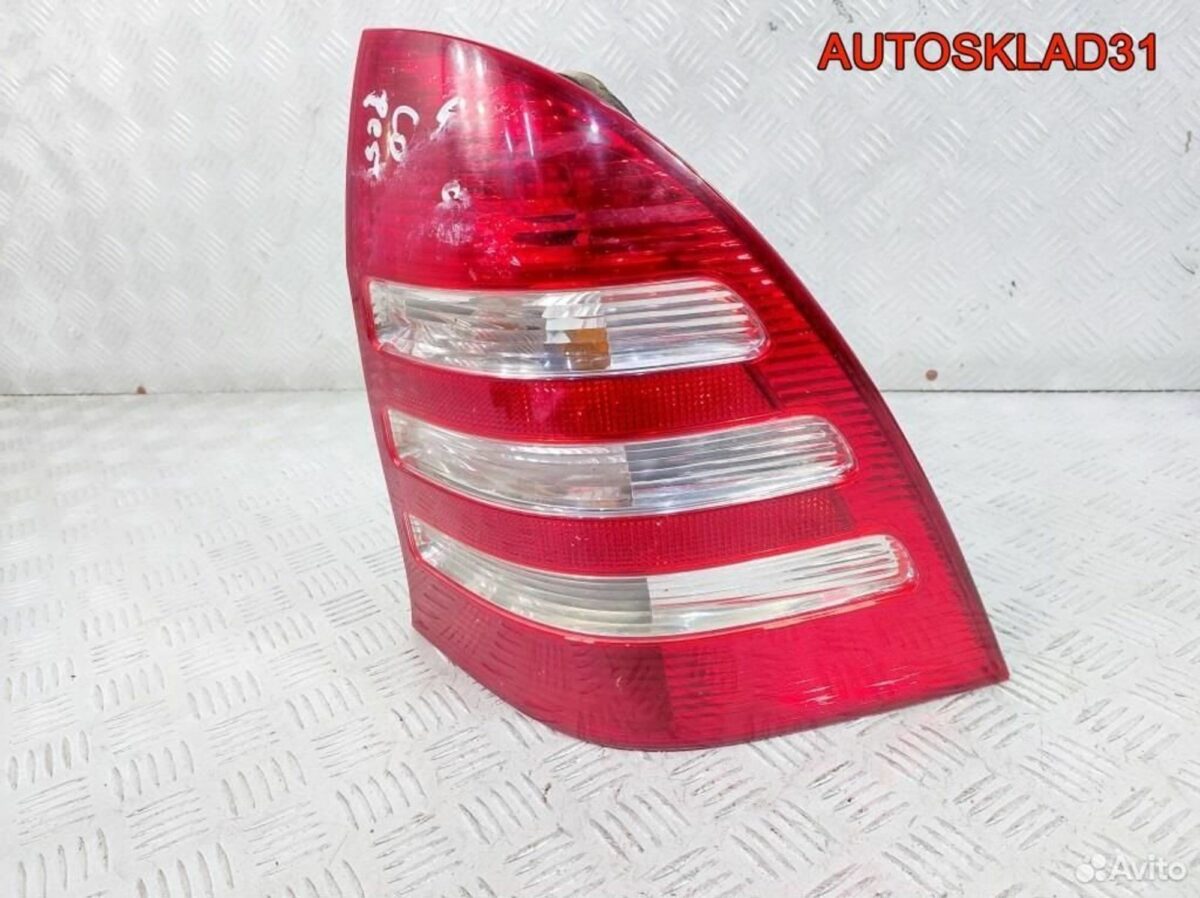 Фонарь задний правый Mercedes W203 Comb 2038202464 - АвтоСклад31.рф - авторазборка контрактные б/у запчасти в г. Белгород