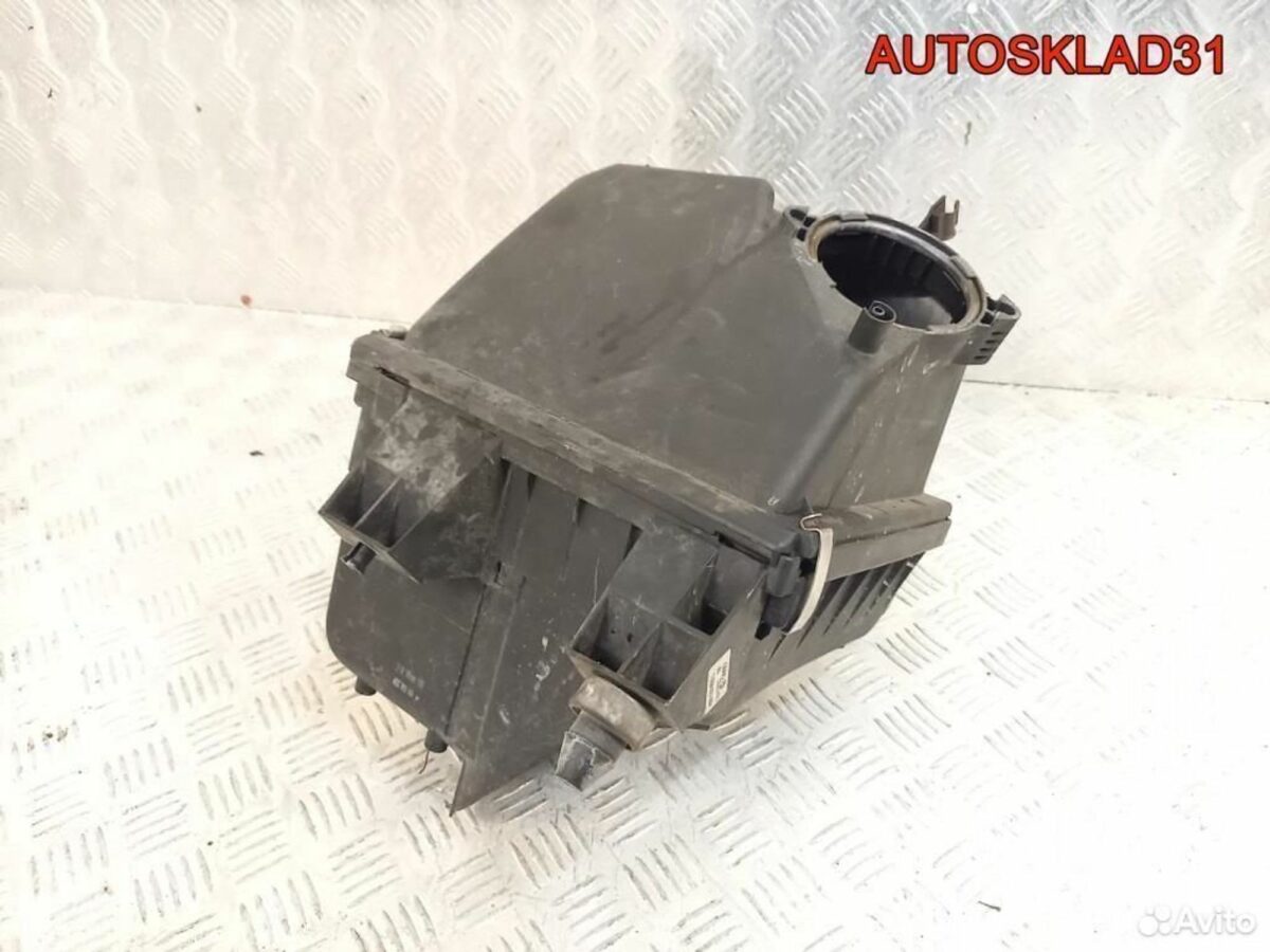 Корпус воздушного фильтра Audi A6 C5 4B0133837F - АвтоСклад31.рф - авторазборка контрактные б/у запчасти в г. Белгород