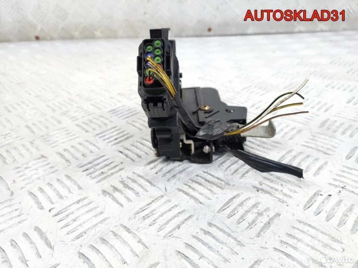 Замок двери задней левой Ford Focus 2 4M5AA26413BC - АвтоСклад31.рф - авторазборка контрактные б/у запчасти в г. Белгород