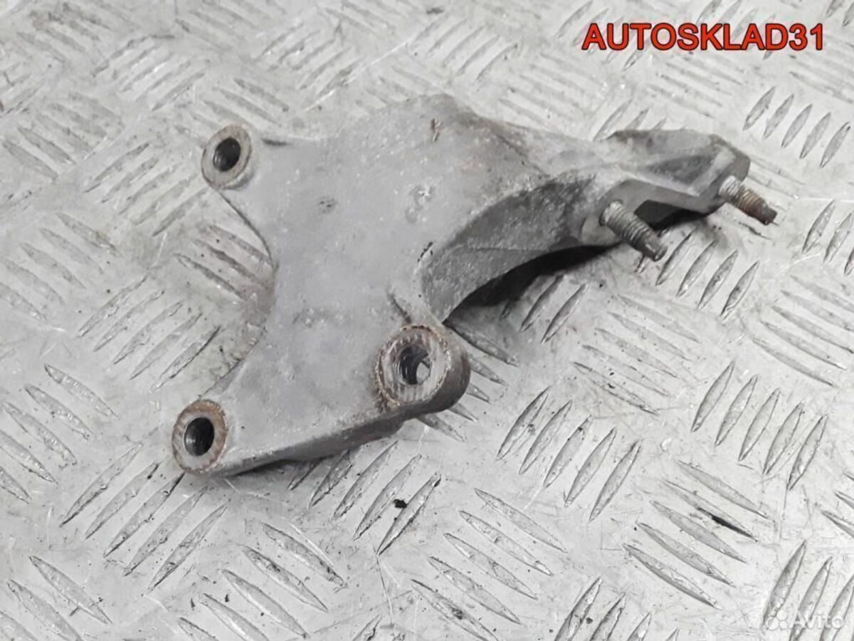 Кронштейн промвала Ford Mondeo 2 97bg3k305ag - АвтоСклад31.рф - авторазборка контрактные б/у запчасти в г. Белгород