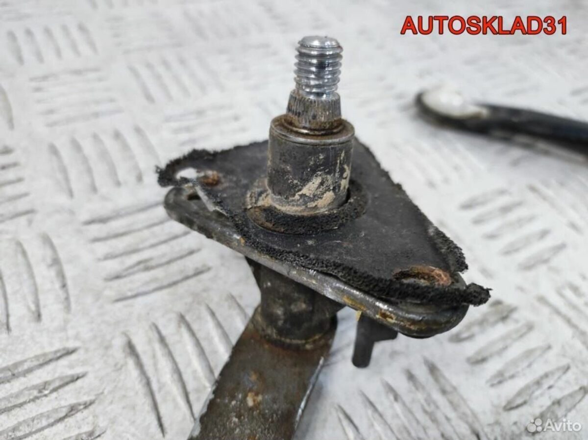 Трапеция стеклоочистителей Hyundai H1 982004A000 - АвтоСклад31.рф - авторазборка контрактные б/у запчасти в г. Белгород