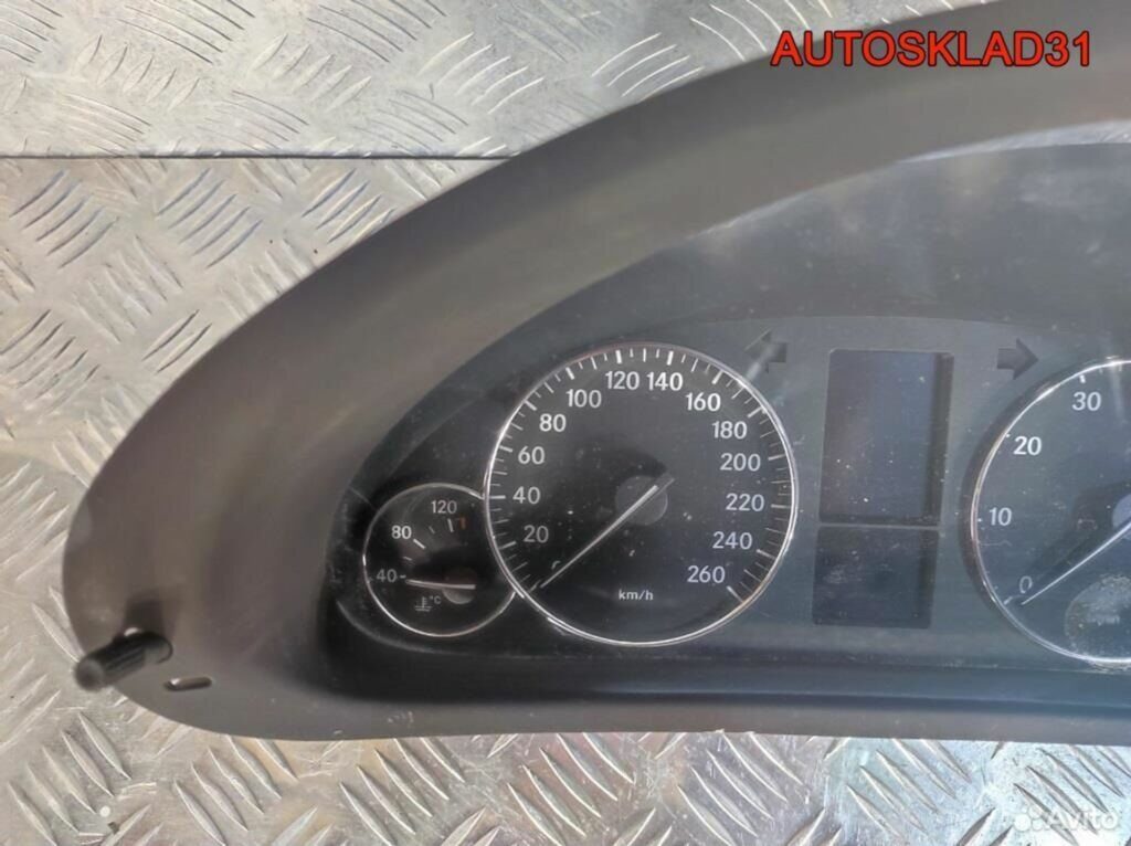 Панель приборов Mercedes Benz W203 A2035400348 - АвтоСклад31.рф - авторазборка контрактные б/у запчасти в г. Белгород Панель приборов Mercedes Benz W203 A2035400348 - АвтоСклад31.рф - авторазборка контрактные б/у запчасти в г. Белгород