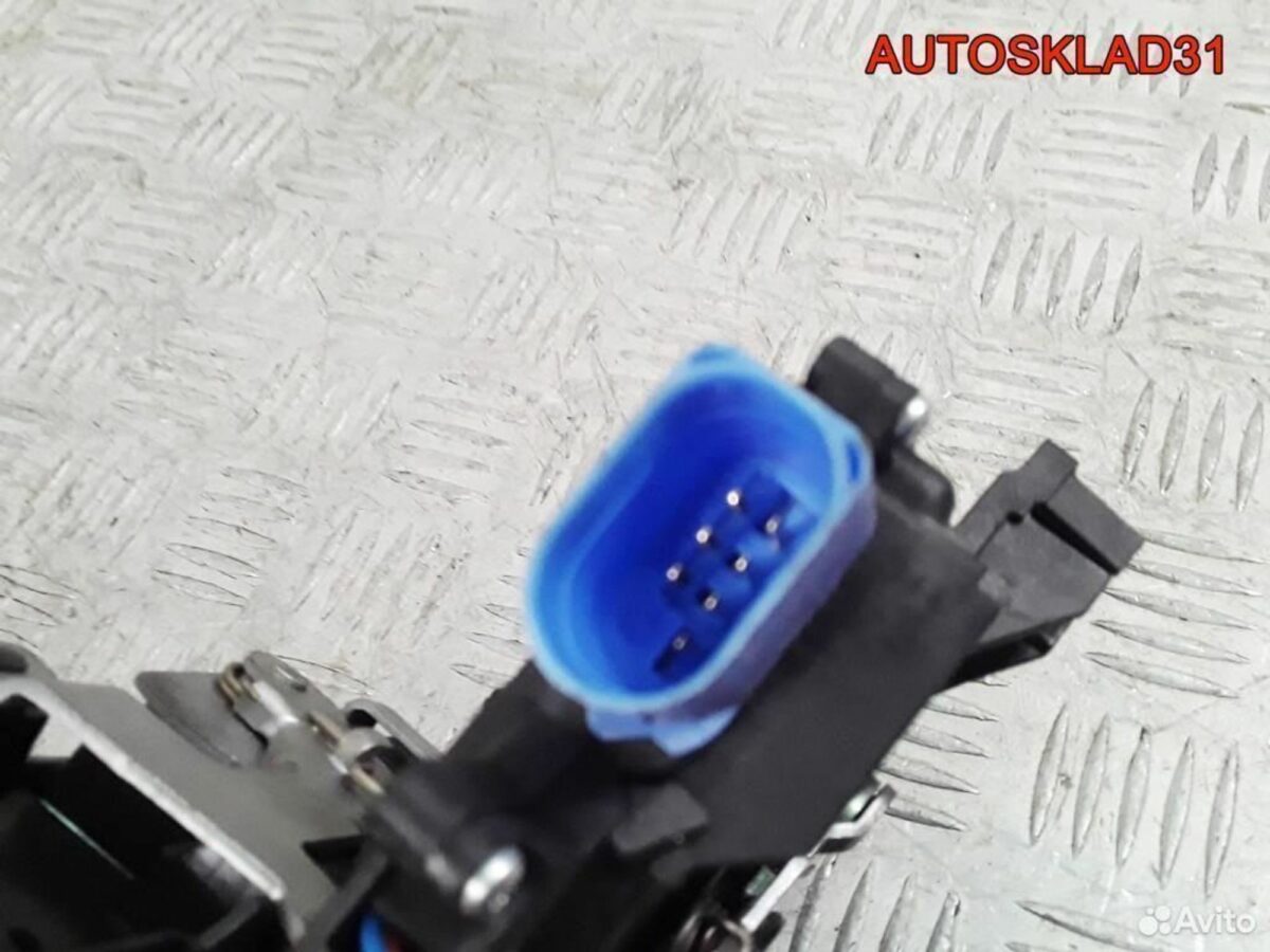 Замок двери задней правой VW Touareg 7L0839016D - АвтоСклад31.рф - авторазборка контрактные б/у запчасти в г. Белгород