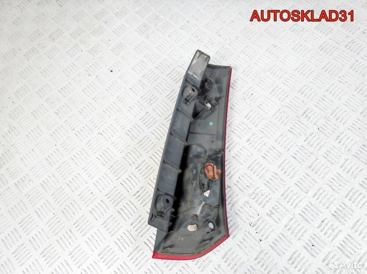 Фонарь задний левый Kia Ceed 924031H300 Универсал - АвтоСклад31.рф - авторазборка контрактные б/у запчасти в г. Белгород