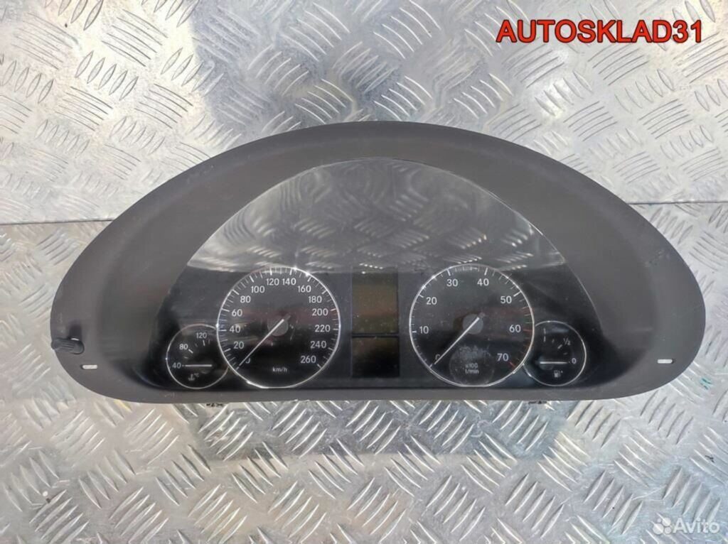 Панель приборов Mercedes Benz W203 A2035400348 - АвтоСклад31.рф - авторазборка контрактные б/у запчасти в г. Белгород Панель приборов Mercedes Benz W203 A2035400348 - АвтоСклад31.рф - авторазборка контрактные б/у запчасти в г. Белгород