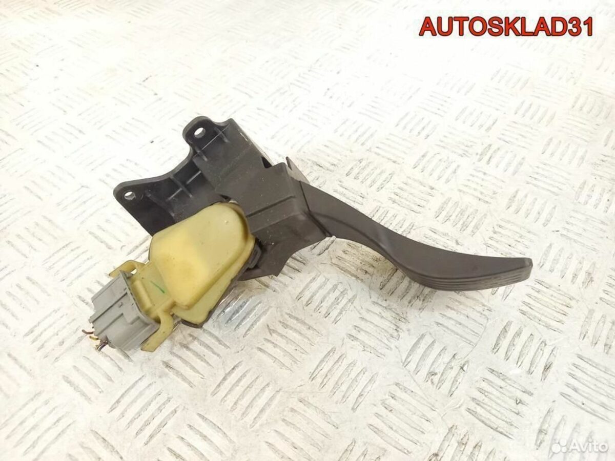 Педаль газа Ford Focus 1 1.8 tdci 2M519F836AD - АвтоСклад31.рф - авторазборка контрактные б/у запчасти в г. Белгород