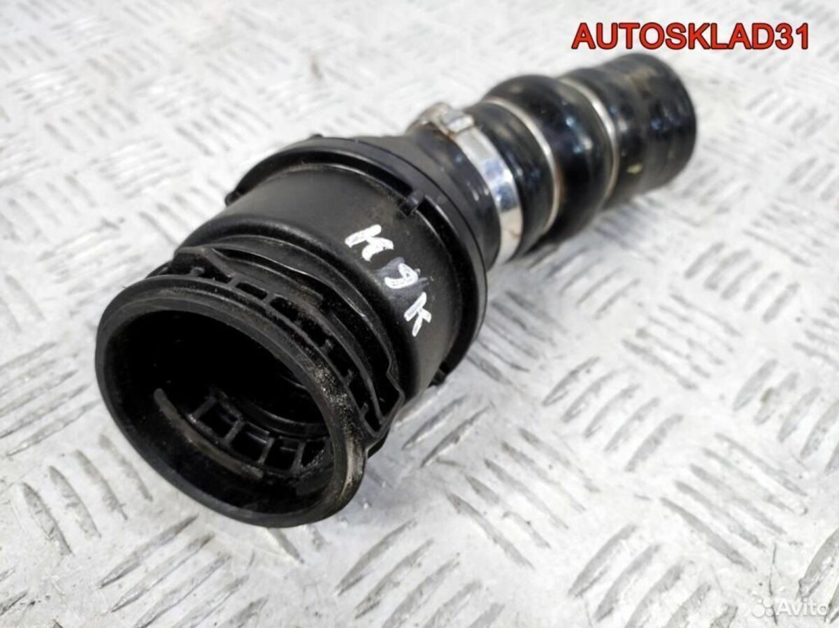 Патрубок интеркулера Renault Megane 3 144602487R - АвтоСклад31.рф - авторазборка контрактные б/у запчасти в г. Белгород