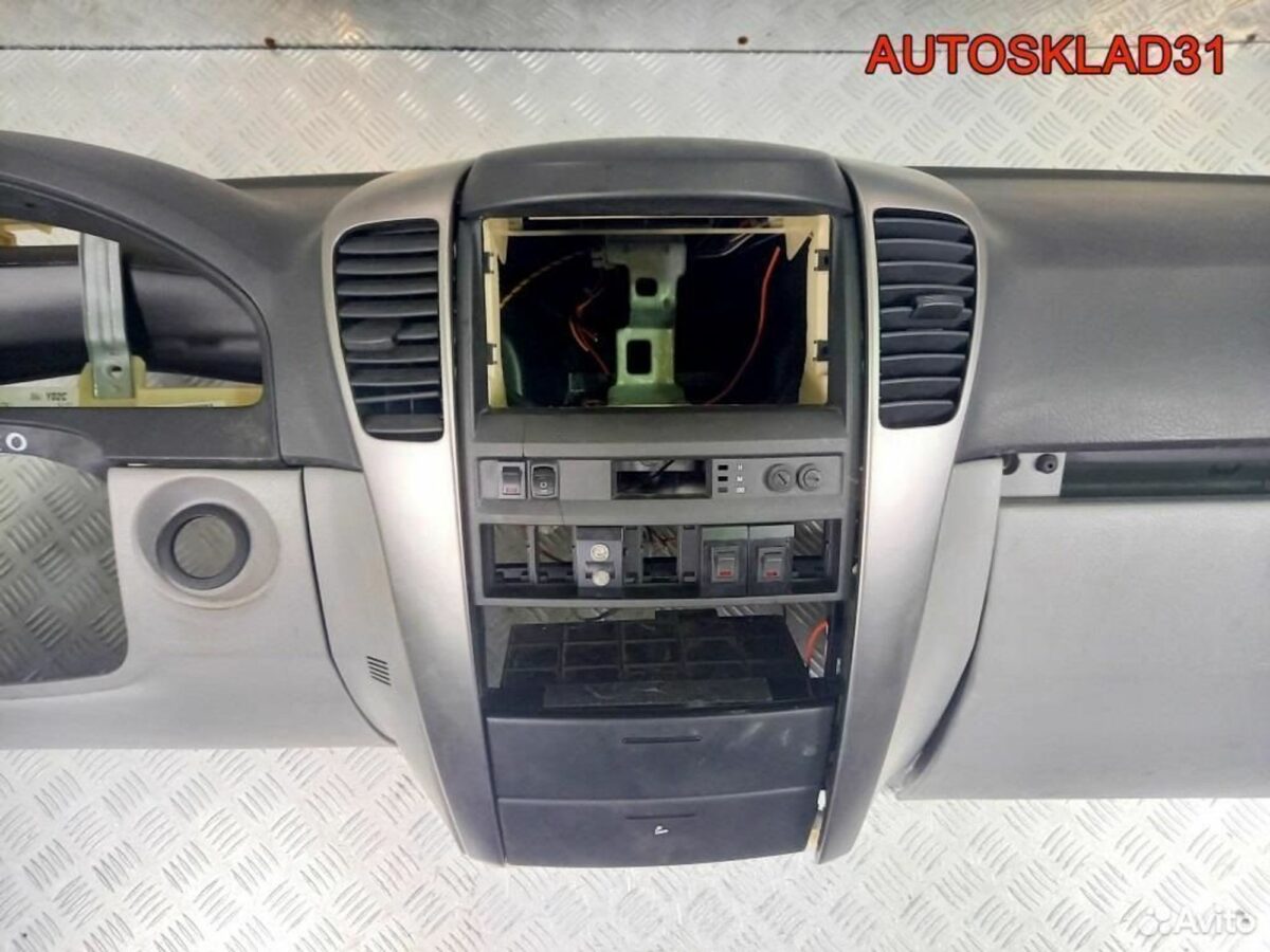 Торпедо Kia Sorento 847103E000GW - АвтоСклад31.рф - авторазборка контрактные б/у запчасти в г. Белгород