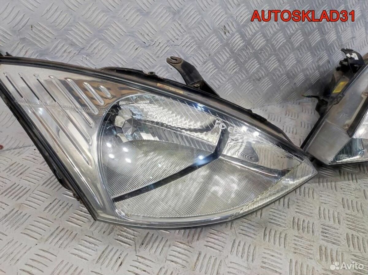 Фара левая правая Ford Focus 1 1M5113005 Дорест - АвтоСклад31.рф - авторазборка контрактные б/у запчасти в г. Белгород