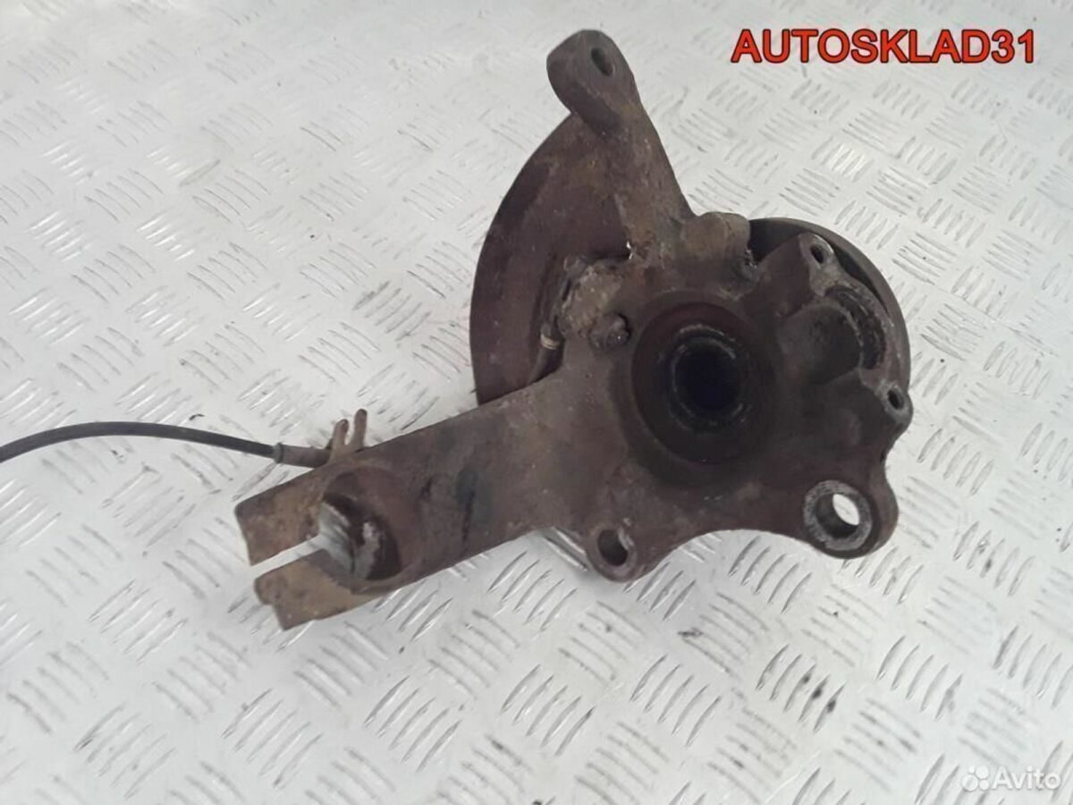 Кулак поворотный перед. правый Sharan 7M0407256G - АвтоСклад31.рф - авторазборка контрактные б/у запчасти в г. Белгород