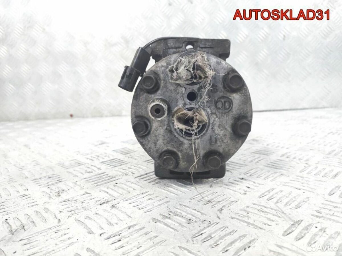 Компрессор кондиционера Volvo V40 F9Q 8200040681 - АвтоСклад31.рф - авторазборка контрактные б/у запчасти в г. Белгород