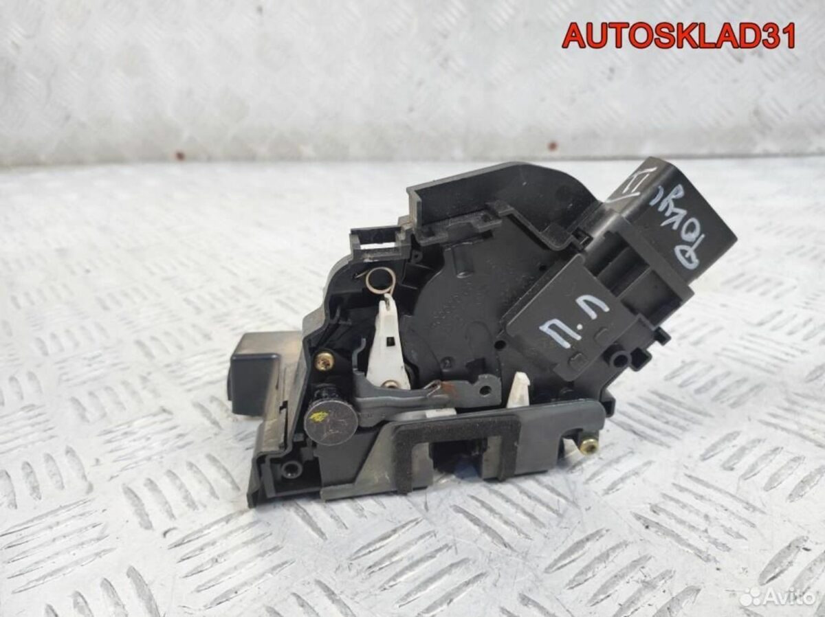 Замок двери передней левой Ford Focus 3M5AR21813ER - АвтоСклад31.рф - авторазборка контрактные б/у запчасти в г. Белгород