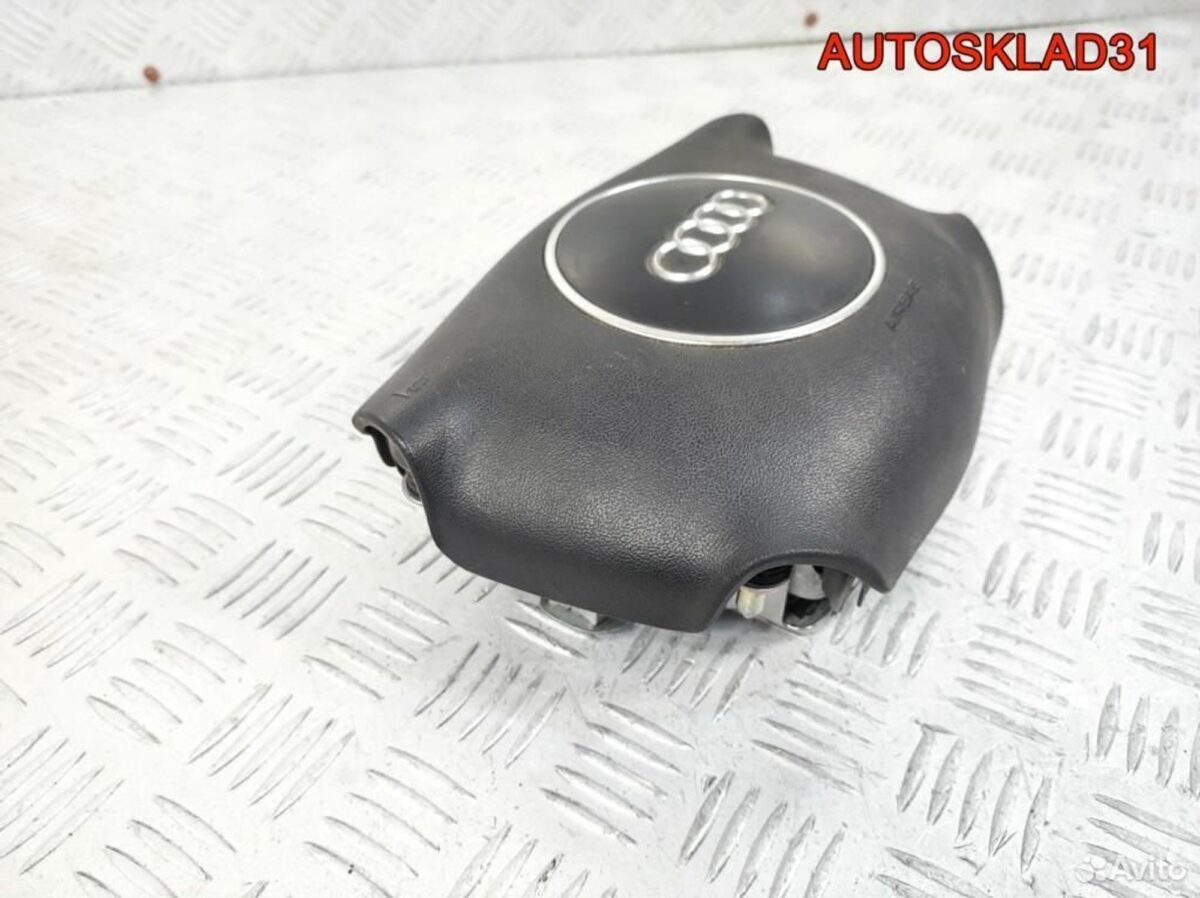 Подушка безопасности в руль Audi A3 8P1 8P0880201D - АвтоСклад31.рф - авторазборка контрактные б/у запчасти в г. Белгород