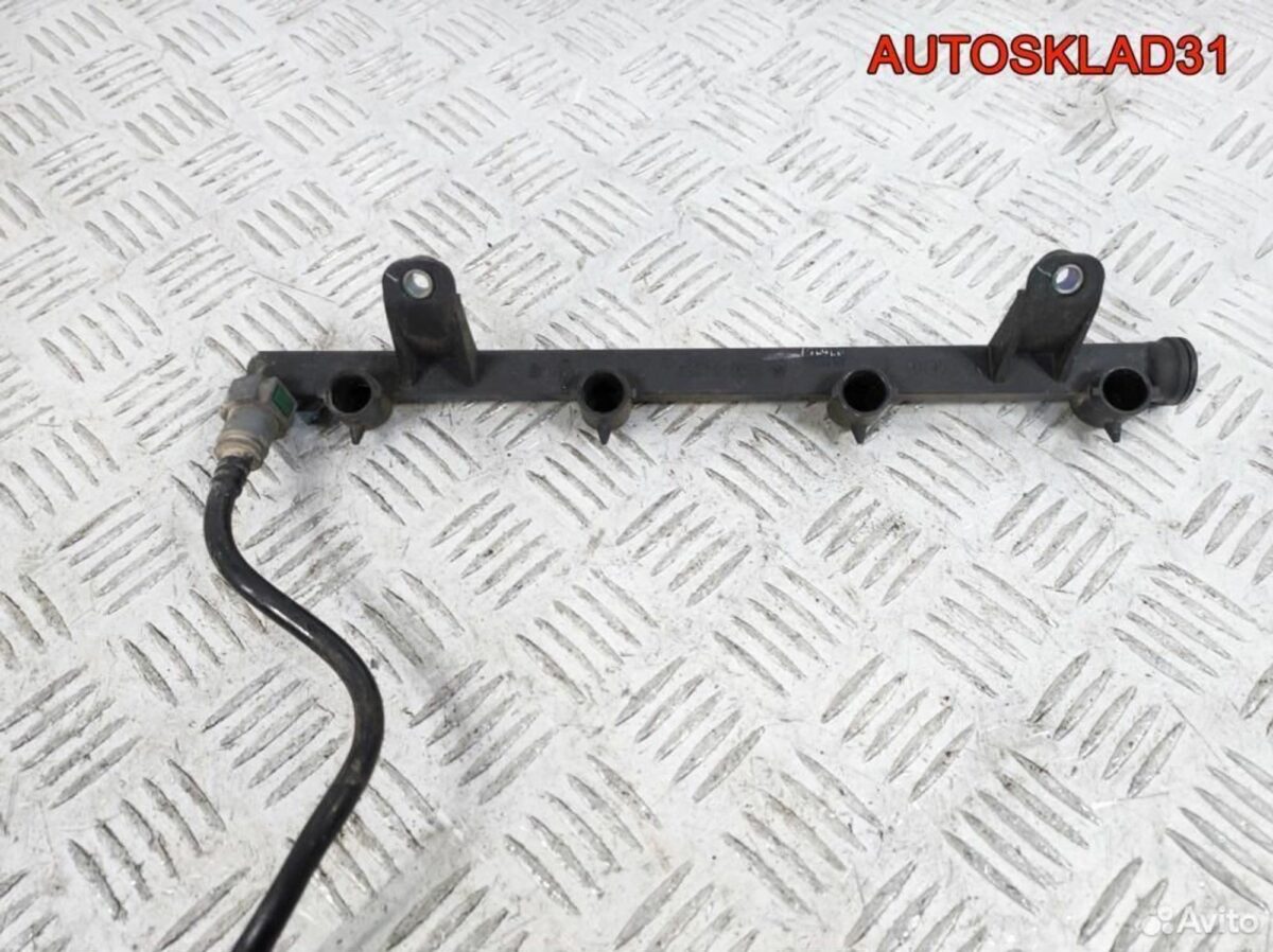 Рейка топливная Renault Logan K7M 710 8200494284 - АвтоСклад31.рф - авторазборка контрактные б/у запчасти в г. Белгород